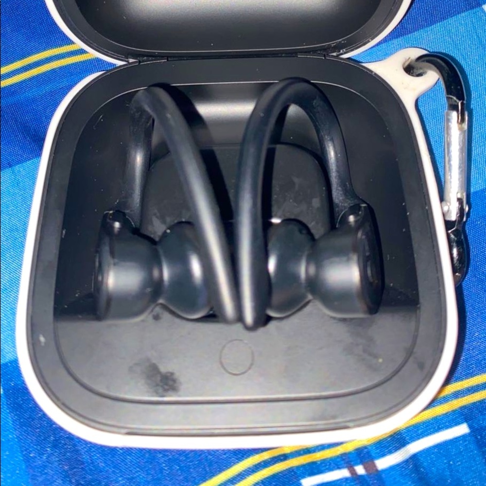 Power Beats Pro